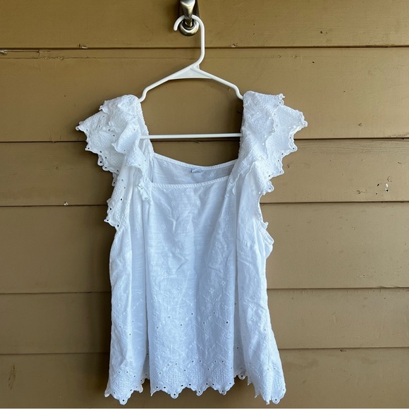 Old Navy White Flutter Sleeve Blouse - Size LP - Peasant Hippie Casual - Picture 1 of 6